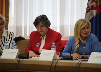 Izlaganje Nadežde Satarić iz Amity-a na skupu „Slavljenje starijih boraca (šampiona) za ljudska prava“ Izlaganje Nadežde Satarić iz Amity-a na skupu „Slavljenje starijih boraca (šampiona) za ljudska prava“