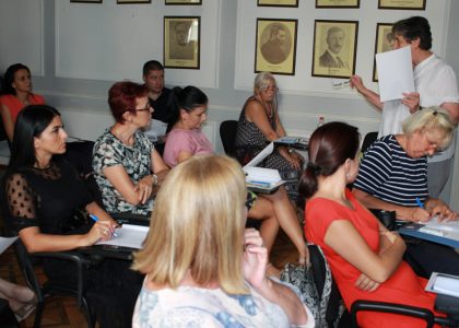 Prevencija nasilja nad starijima je ključna da bismo ih zaštitili Prevencija nasilja nad starijima je ključna da bismo ih zaštitili