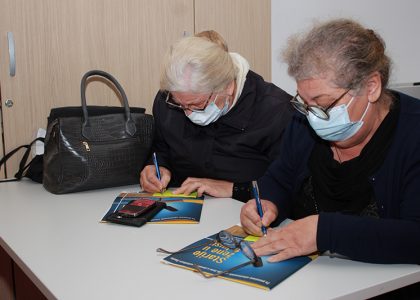 Zašto starije žene iz Beograda i Novog Sada ne učestvuju više u društvenom životu zajednice